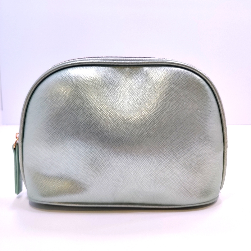 La Mer Makeup Toiletry Bag